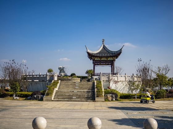 North Park of Yangcheng Lake Bajie Park