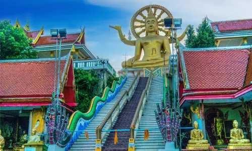 Big Buddha Temple (Wat Phra Yai)