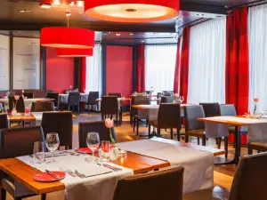 Restaurant Elements