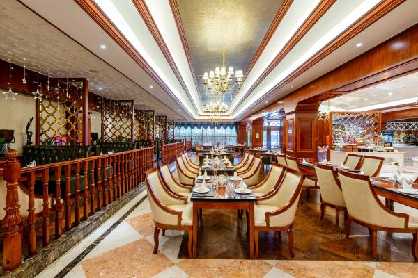 田园酒店·菲斯特西餐厅