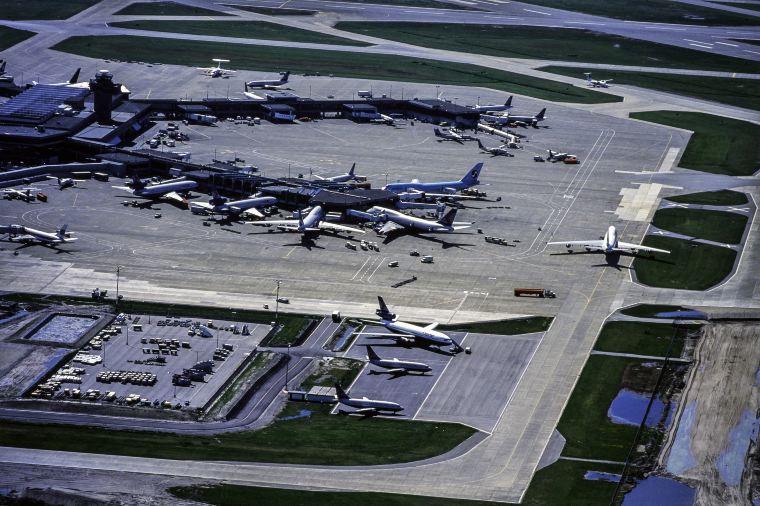 Vancouver (YVR) Terminal Breakdown: Main & South Terminals