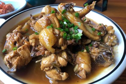 Lao Fang Jia · Classic Moganshan Cuisine (Houwu Distribution Center Branch)