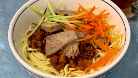 Laoxujiazhengzonglvrouhuang Noodles (mingchiguangchang81hao) in Gansu