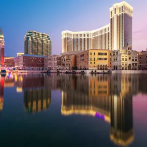 Cotai Strip Resorts