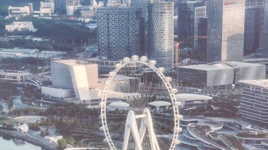 【趣味】今天溜达到海边公园，建设的真不错，而且已经和前海片区