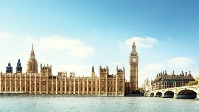 Lawatan sehari dengan panduan bahasa Cina di London Tower Bridge + Sungai Thames + Istana Buckingham + Big Ben + Muzium British