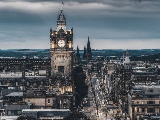 Hotels near Edinburgh Waverley Station