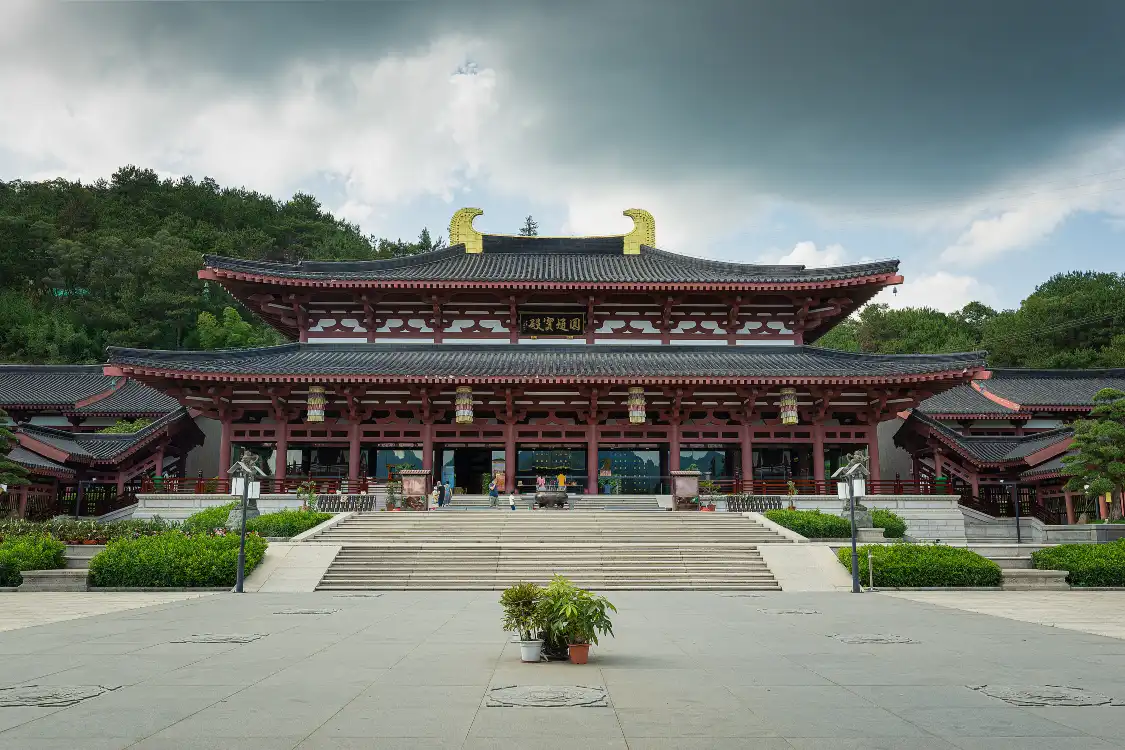 Hotels near Anxiputuo Temple