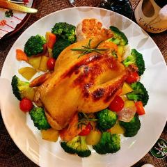 老房子咖啡店 User Photo