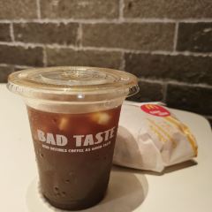 Bad Taste Bar & Lounge User Photo