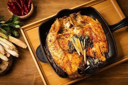 YUN HAI YAO YUN NA CAI WU DAO KOU GOU WU ZHONG XIN DIAN