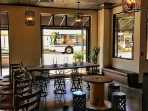 Locale Gastro Bar and Pizzette
