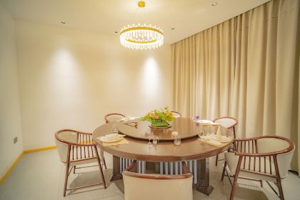 赞蕃大酒店·御小厨