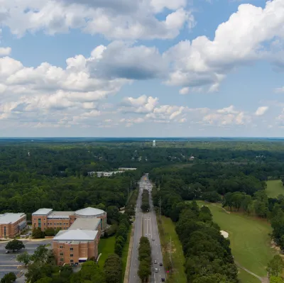 Hotels near Alabama A&M University