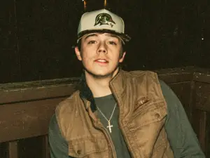 Cedar County | Dylan Marlowe Concert