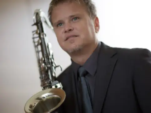 美國漢普頓 · Euge Groove 演唱會