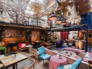 丽江飞鸟民谣酒吧(束河店)