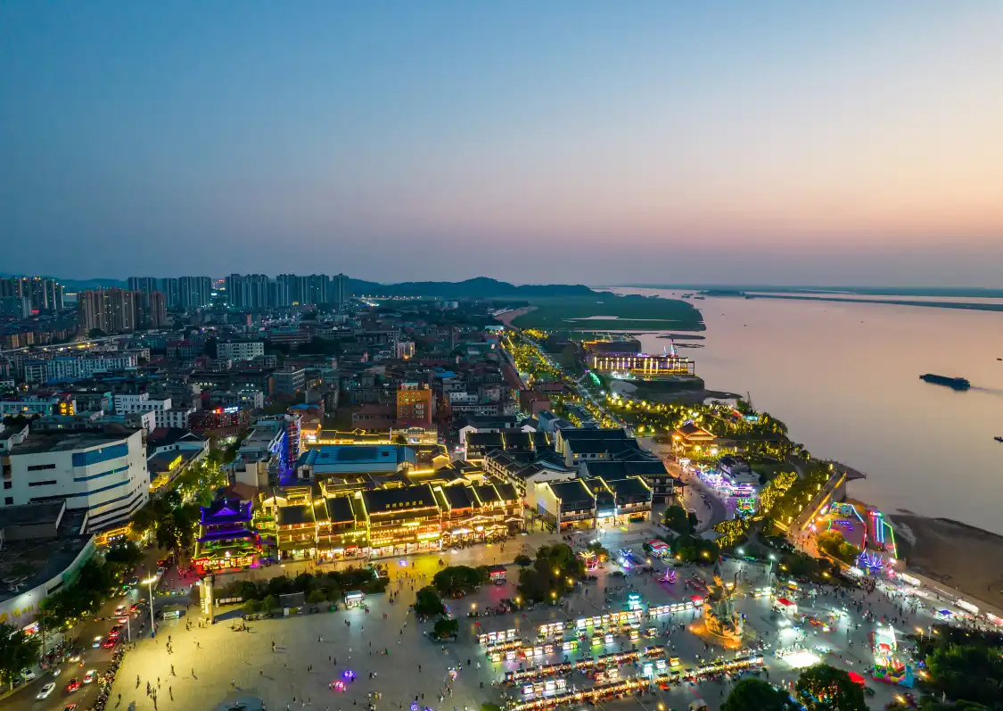 Hotels near Bianhe Street