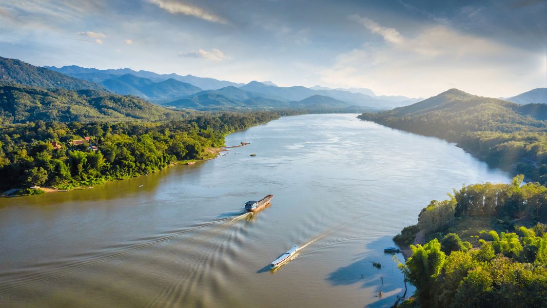 Humberside to Vientiane Flights