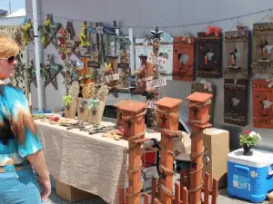 Hazen Flea Market