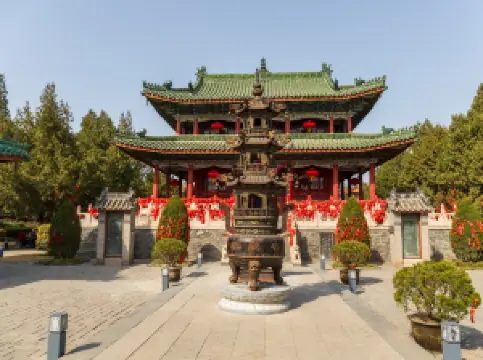 Chun Qiu Lou