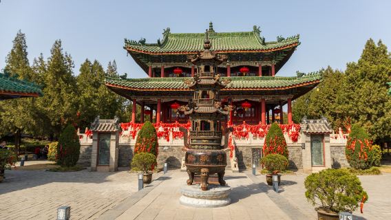 Chunqiu Tower scenic spot