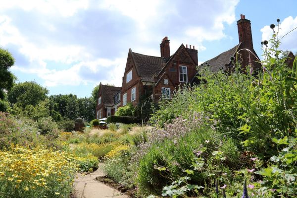 Winterbourne House & Garden