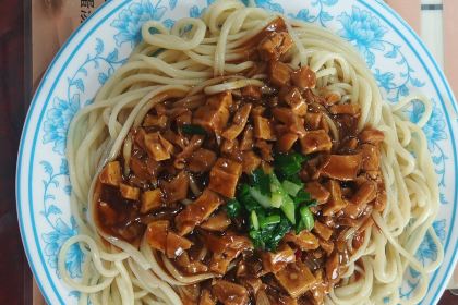 Shun Zhang Donkey Meat Noodle
