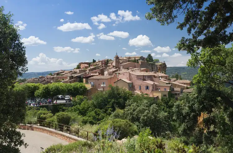 Hotels in Roussillon