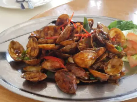 Happy Happy Cenang Seafood Restaurant