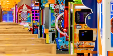 Chuck E. Cheese