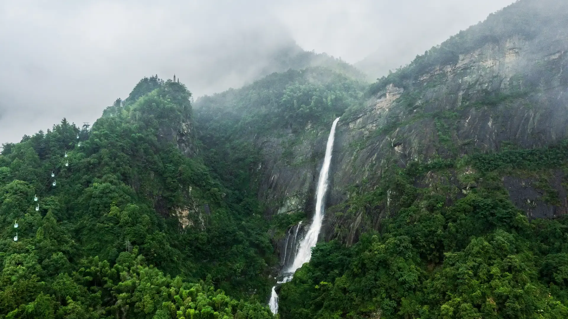 Hotels near Lushan Xiufeng Scenic Area