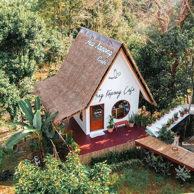 HUG KAPONG CAFE ฮักกะปงคาเฟ่  