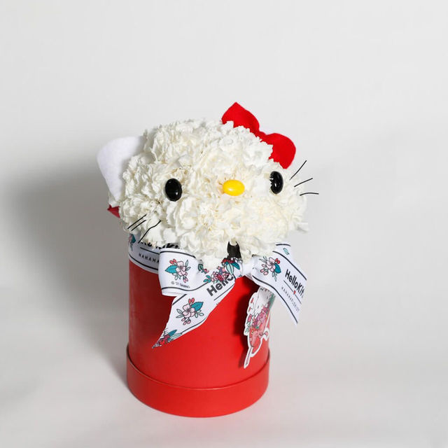 當 HELLO KITTY 遇上花 當 HELLO KITTY 遇上花