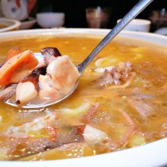 滇铺子(七彩metown店) User Photo