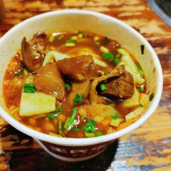王氏华华牛肉面(雪松路店) User Photo