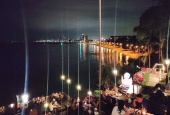 ริมผา ลาภิน User Photo