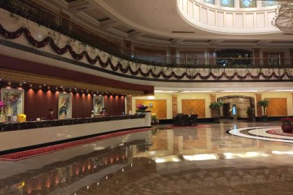 Shengleikedajiudian'aiqinhai Western Restaurant