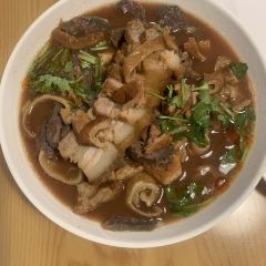 Cafeteria User Photo
