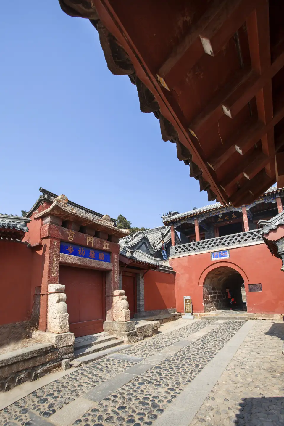 3_Red Gate Palace