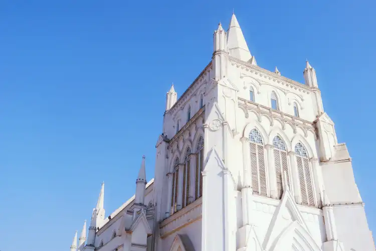 Hotels near St Andrew's Cathedral