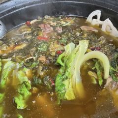 符缸老坛子酸菜竹笋鸡(中央时代广场店) User Photo
