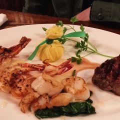 Shaw's Crab House User Photo