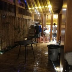 西江千户苗寨裸隐画山·秋间里度假别院·餐厅 User Photo