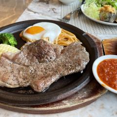 文山凤凰酒店·西餐咖啡厅 User Photo