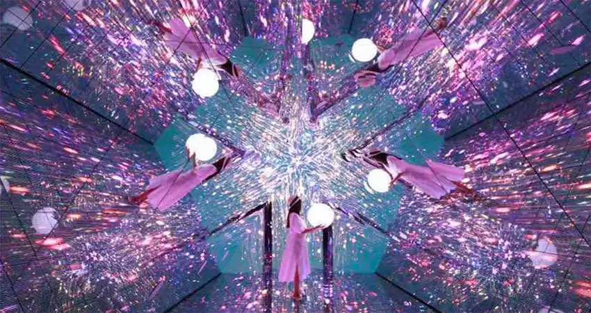 Hotels near Chengdu Unicorn Starry Sky Art Museum