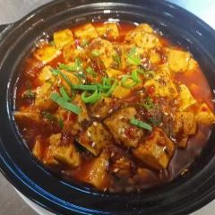 灵山彝栖酒店-阳光餐厅 User Photo