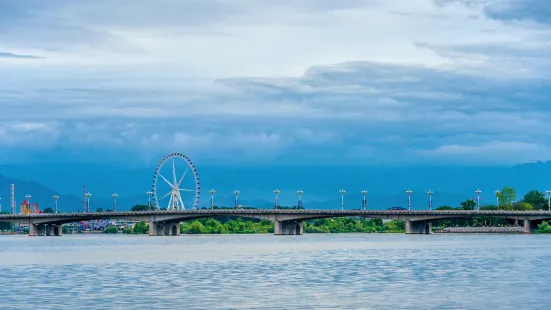 天漢大道漢江大橋