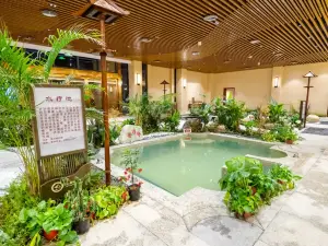 Jiulongkou Hot Spring Hotel Spa Center