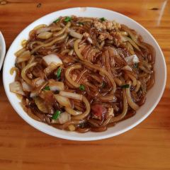 xiao shan cun User Photo